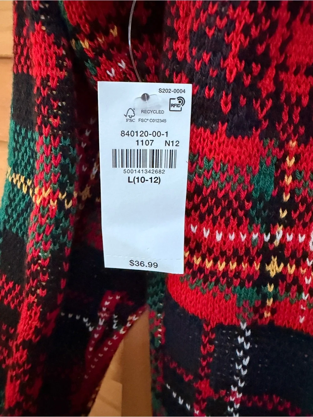NWT Boys Old Navy Holiday Winter Plaid Sweater L